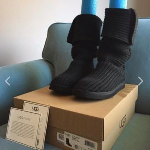 UGG Classic Cardi Boots, Black, 9, Great Condition